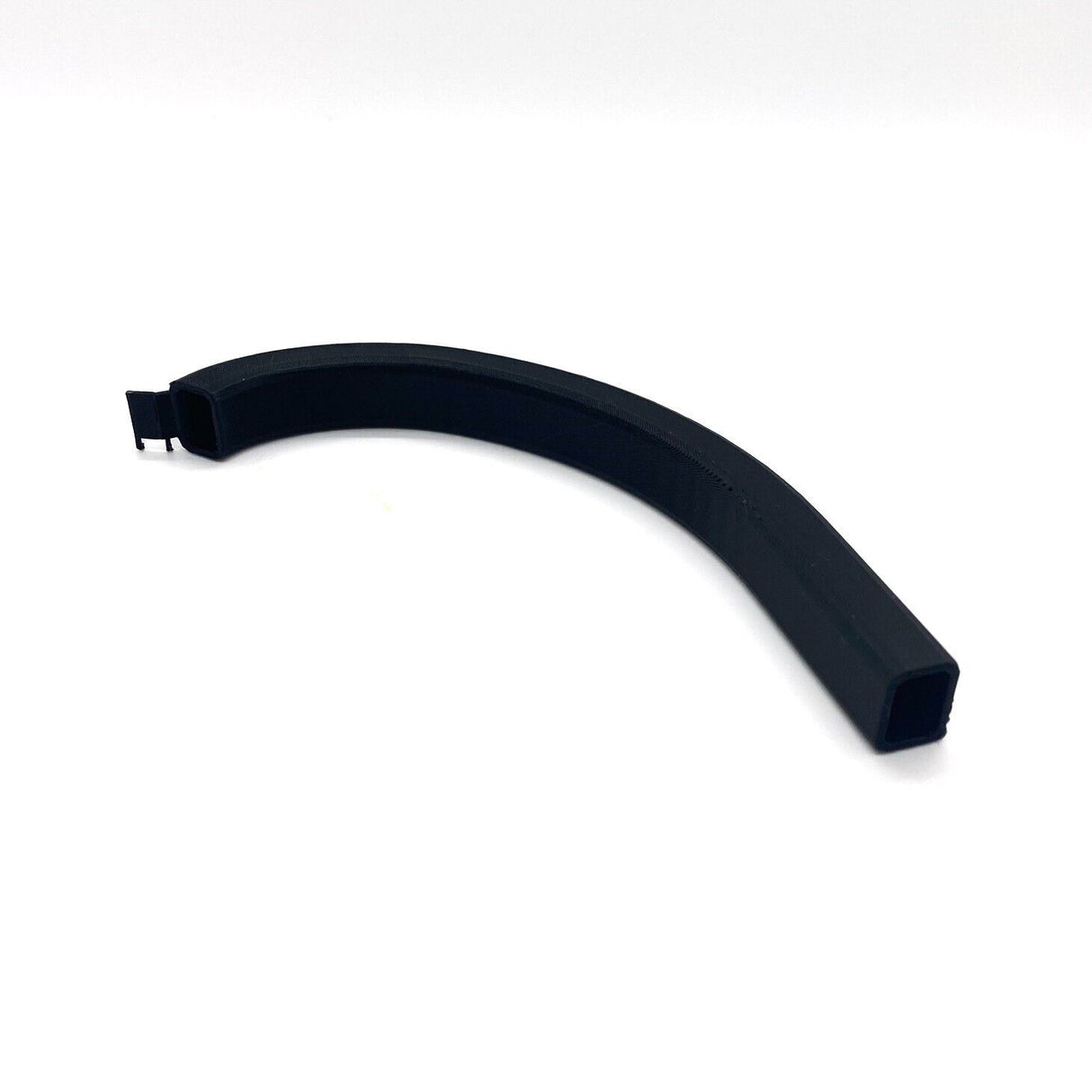 Range Rover Classic Upper Tailgate Cable Sleeve