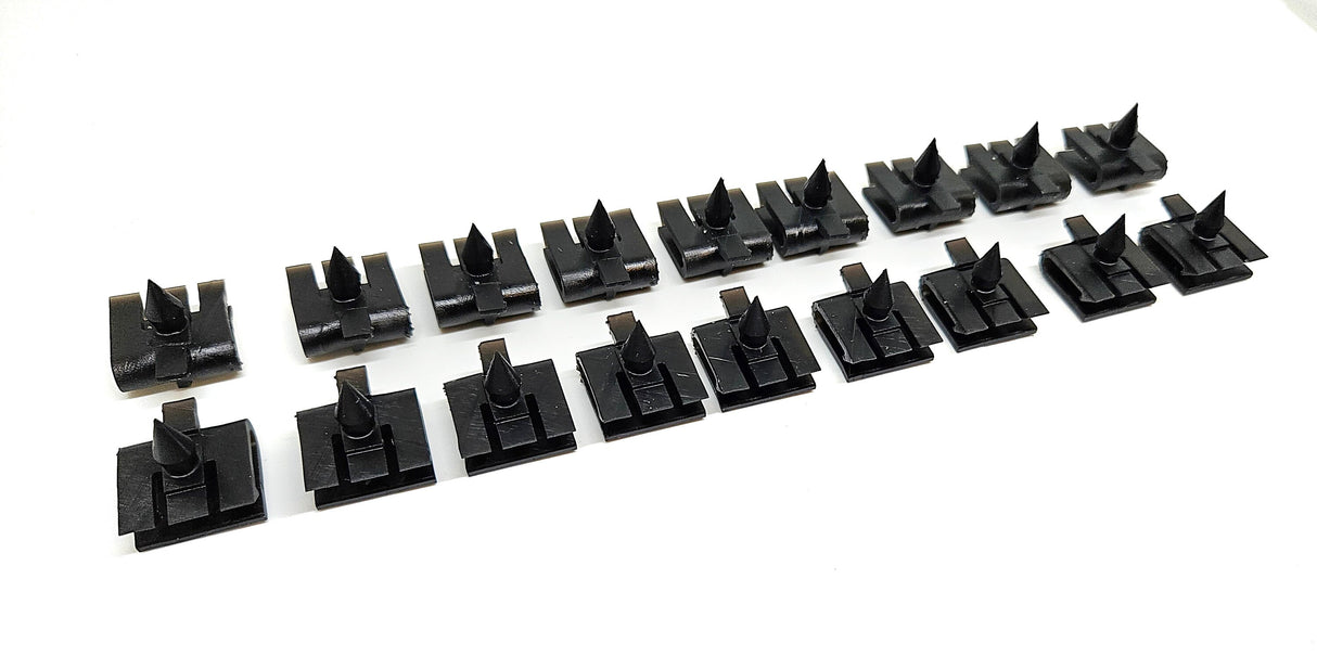 BMW E30 M-Tech 2 Body Panel Rocker Clips - Set of 18