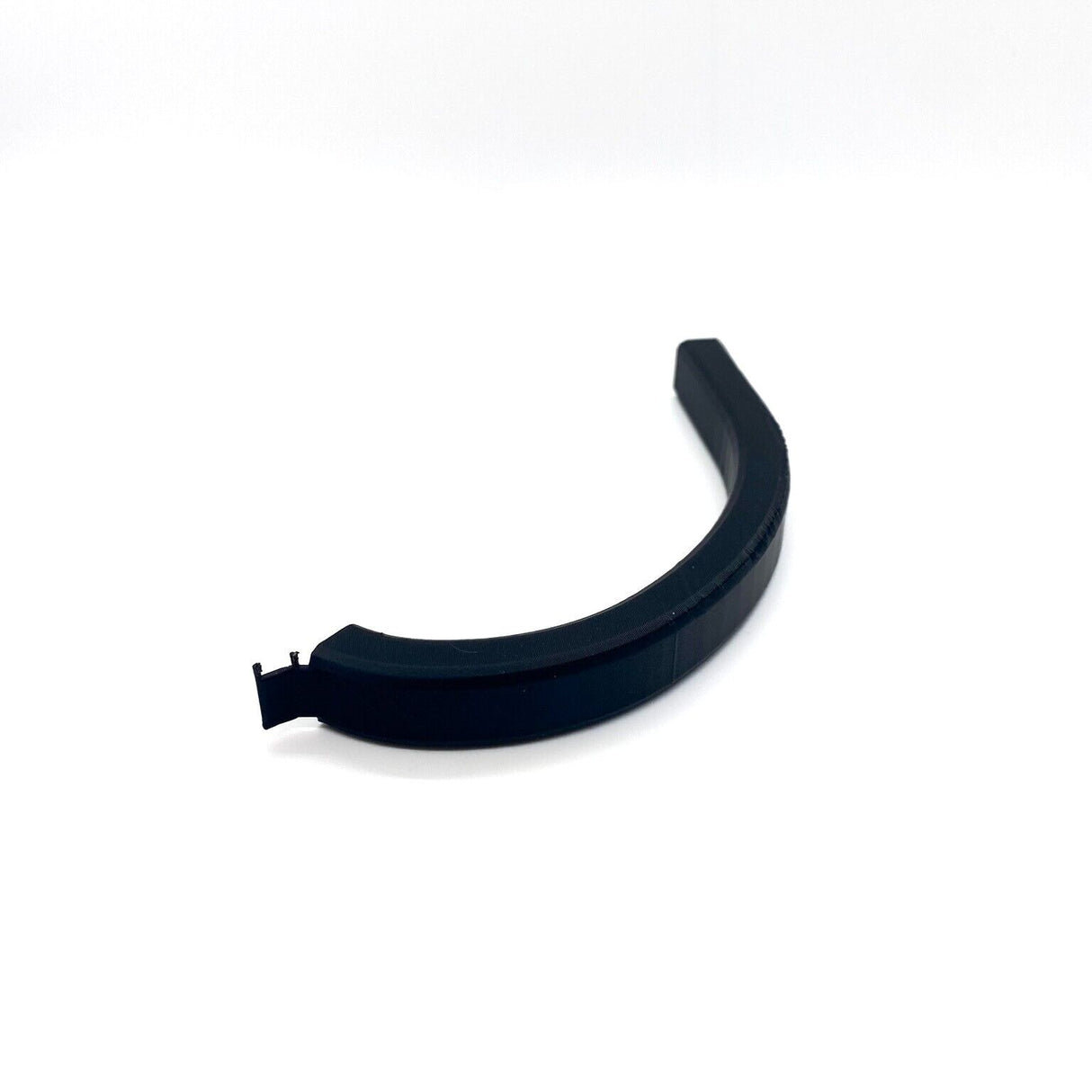 Range Rover Classic Upper Tailgate Cable Sleeve