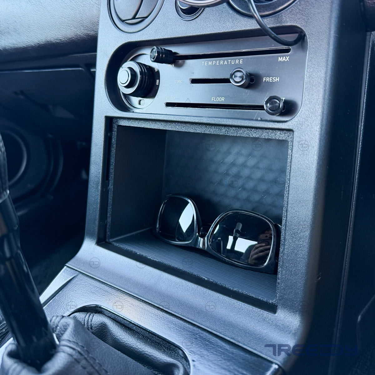 Mazda Miata NA Radio Delete - Double DIN Cubby